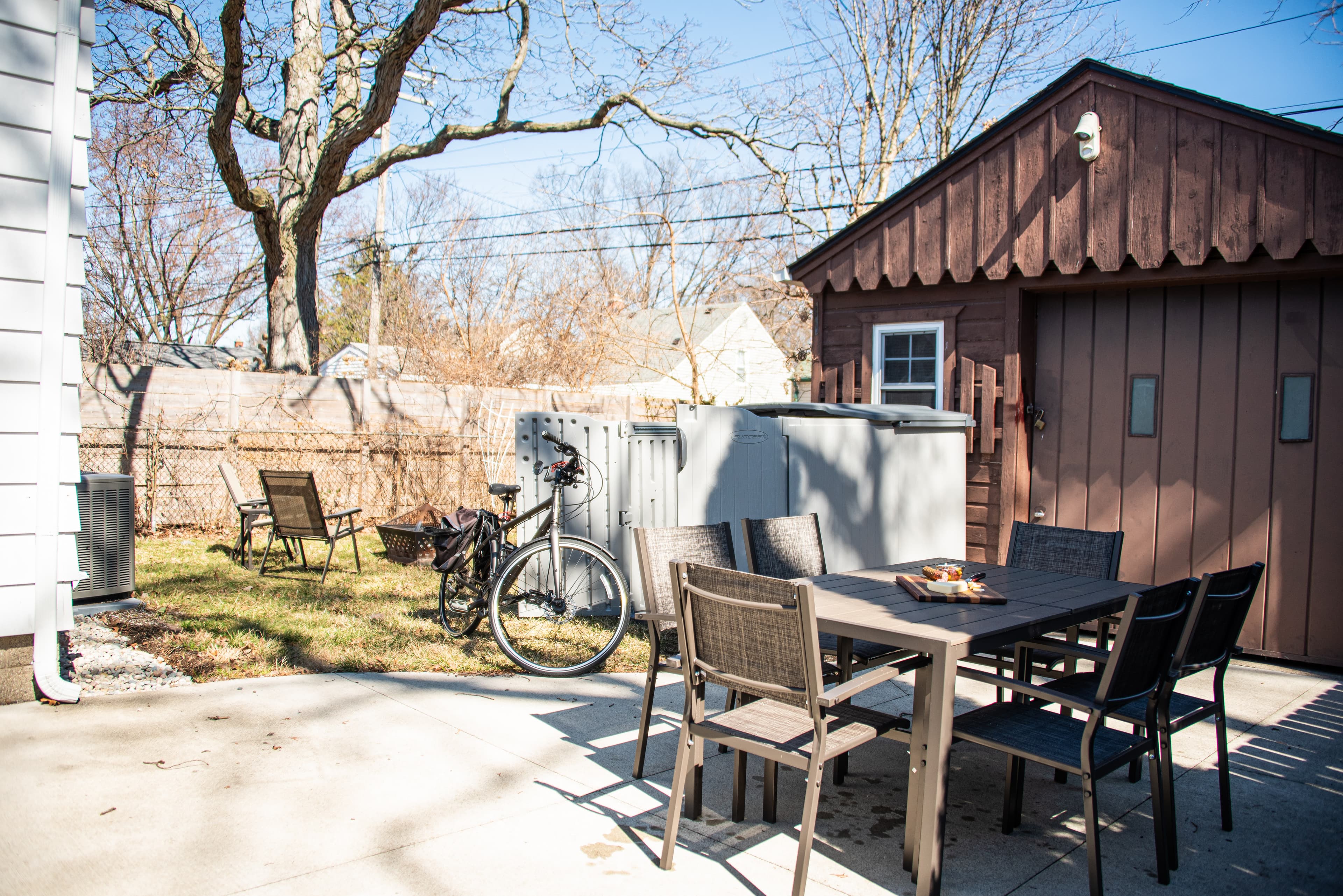 Casa Alpaca - Outdoor Patio with Seating